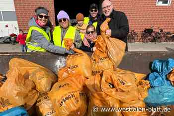 Unterhose und Sessel im Wald entdeckt
