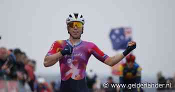 Lorena Wiebes wint Ronde van Drenthe voor vierde keer op rij, Ellen van Dijk vijf maanden na bevalling snelste in Spanje