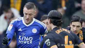 Hull City 2-2 Leicester City: Jamie Vardy rescues draw for Championship leaders
