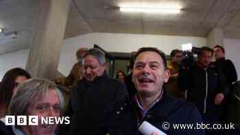 Portugal's centre right leads tight race - exit poll