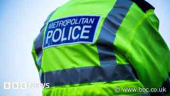 Met officers suing force over Grenfell response