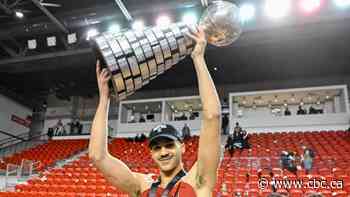 Laval downs Queen's to capture 1st men's basketball national title in program history