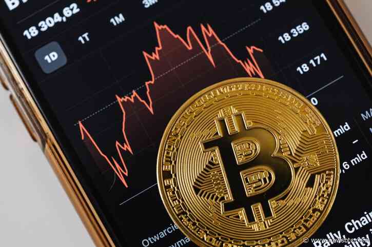 Bitcoin Fee Shock: Network Charges Double Amidst Excitement Of $70,000 BTC