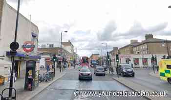 Motorcyclist taken to hospital after Balham High Road crash