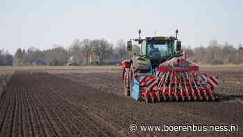 Vleugje voorjaar brengt boeren massaal op het land