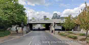 Wandsworth Trinity Road: Four-vehicle crash during rush-hour