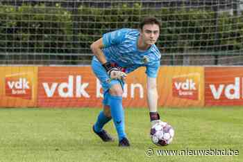Wouter Van Der Eedt bewijst zijn waarde en verhindert Harelbeekse treffer in slot: “Doet deugd dat ik aandeel heb in puntendeling”