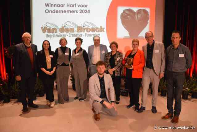 Begrafenissen Van den Broeck wint ondernemersprijs van Unizo Neteland: “Belangrijk om familiaal karakter te behouden”