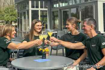 Lena (22) en Jana (25) nemen taverne Netherust over van ouders: “We openen vakantiehuis voor twaalf personen”