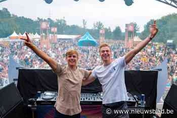 Shaggy Soldiers nemen afscheid in Club Madelon