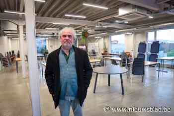 Kunstveiling om geld in te zamelen voor dak- en thuislozen van dagcentrum De Revue