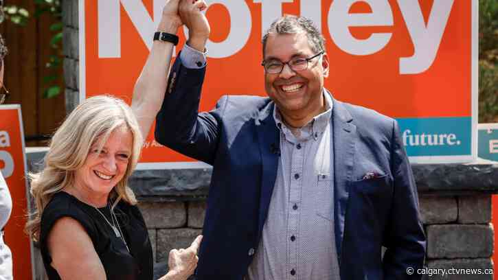 Former Calgary mayor Naheed Nenshi considers Alberta NDP leadership
