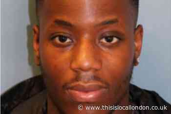 Thug jailed after attack at restaurant near St Paul's