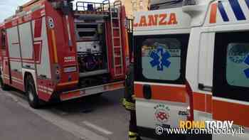 Non risponde alle chiamate dei familiari, trovato morto in casa