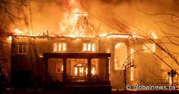 Massive fire in Richmond Hill, Ont. destroys large home under construction