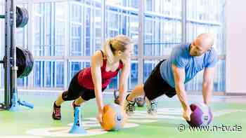 Muskeln kräftigen: Was wir selbst gegen Rückenschmerzen tun können