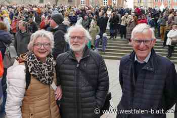 Menschen aus dem Kreis Höxter erleben Amtseinführung in Paderborn mit