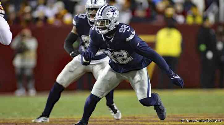 Commanders are signing center Tyler Biadasz and D-lineman Dorance Armstrong, AP sources say