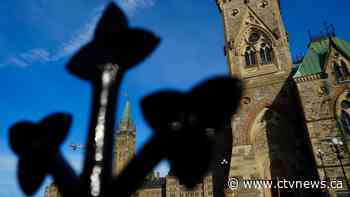 Magnotta transfer to medium-security prison prompts MPs to call corrections head, warden to testify