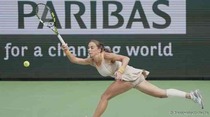 Coco Gauff overcomes shaky start to beat Lucia Bronzetti at Indian Wells