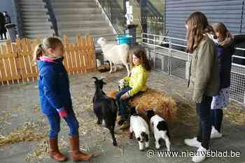 Leerlingen organiseren beestige middag voor jong en oud