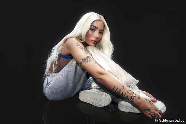 Out of Orbit: About You launcht Marke mit Rapperin Loredana