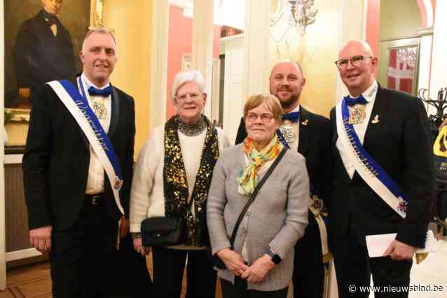Carnaval Halle steunt sociale kruidenier ’t Ommekarretje