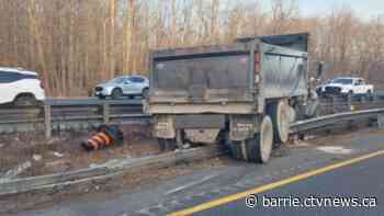 Truck crash closes Highway 400