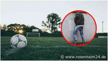 Pinkelaffäre erschüttert Amateurfußball in Deutschland: Droht nun der Zwangsabstieg?