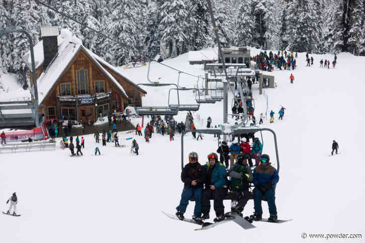 Washington Ski Area Sees Over Two Feet Of Snow In 48 Hours