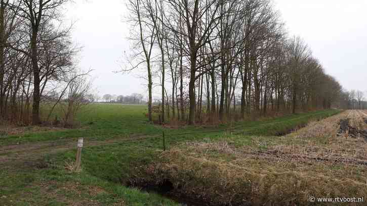 Omwonenden verrast door plan voor bouw van azc in weiland in Nijverdal: "Benieuwd hoe dit uitpakt"