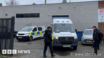 Hull funeral directors inquiry: Two bailed as ashes recovered