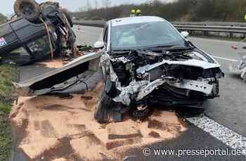 POL-PDKL: Nach Auffahrunfall Pkw überschlagen