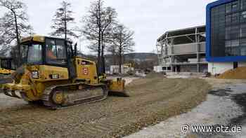 Bauarbeiten in Fußballarena in Jena laufen auf Hochtouren vor dem Thüringenderby