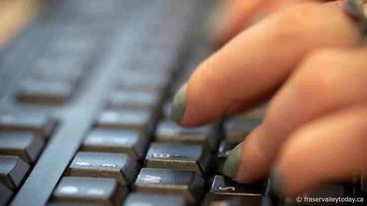 In the news today: Canadians wary of online regulation, according to new poll