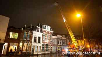 Bewoner hoort gestommel op het dak, politie betrapt twee mannen op heterdaad