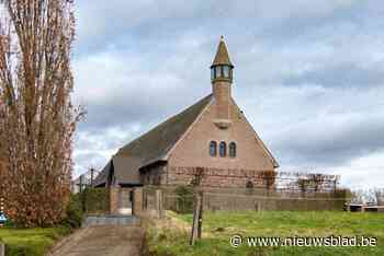 Deze kerk werd een villa en staat nu te koop: “Je krijgt er gratis een beschermd huisdier bij”