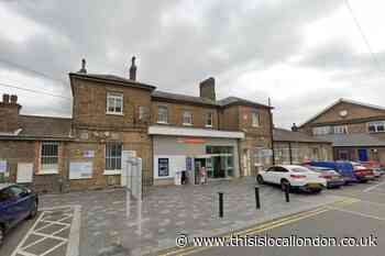 Norwood Junction station incident: Person dies