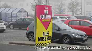 Ausverkauf bei Real in Wolfsburg – Bald ist ganz Schluss