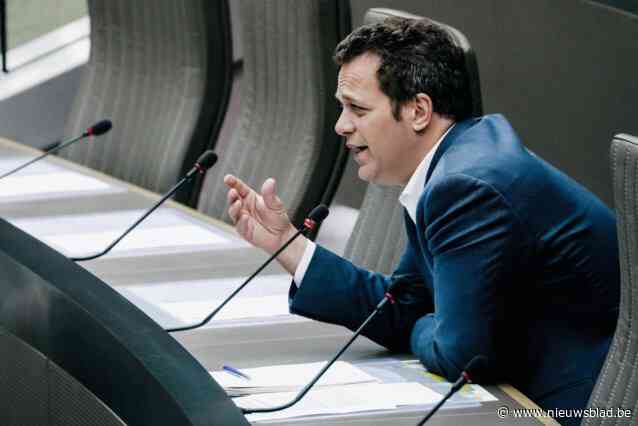 Vlaams Parlementsvoorzitter Liesbeth Homans roept deontologische commissie samen over Robrecht Bothuyne (CD&V) na ‘Pano’-reportage