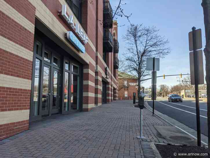 Vape shop is latest to shutter at this Cherrydale site where businesses keep closing