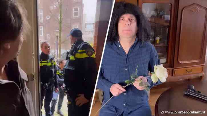 Hans Teeuwen krijgt wapen van filmpje terug van politie