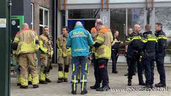 Coornhert Gymnasium ontruimd wegens vreemde lucht, verwarde man aangehouden