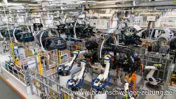 Samstags ins Stammwerk: VW schiebt weiter Extraschichten