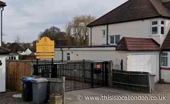 Byron Court Primary School parents oppose move to academy