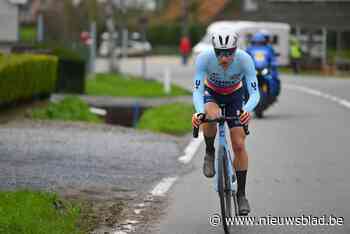 Vroege vluchter Abram Stockman (27) verovert bergprijs in Nokere Koerse: “Mooi meegenomen als kersverse nonkel”