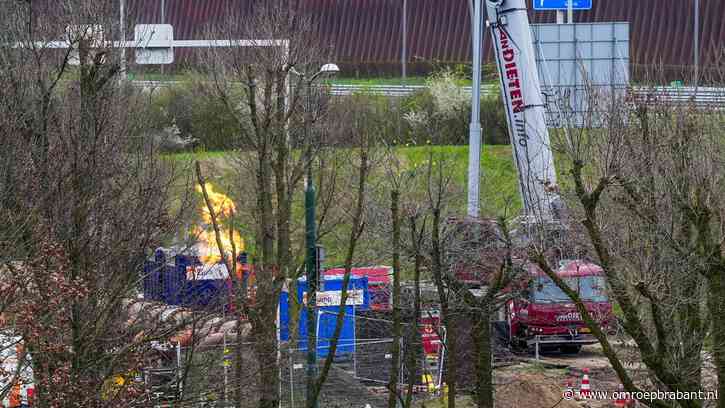 Affakkelen van gas uit leiding langs de A2 is nog altijd bezig