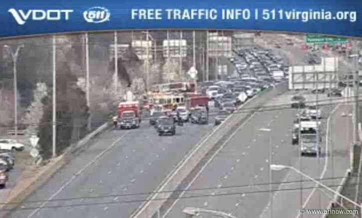 UPDATED: Southbound I-395 blocked by serious motorcycle crash