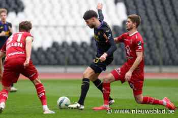 Anton Tanghe ontvangt met Zulte Waregem leider Beerschot: “We kunnen ons geen puntenverlies meer permitteren”