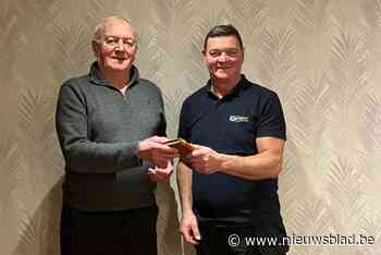 Steven vindt na liefst 56 jaar portefeuille van 21 jaar oudere broer Jaak terug: “Toen ik de identiteitskaart zag, kon ik het nauwelijks geloven”